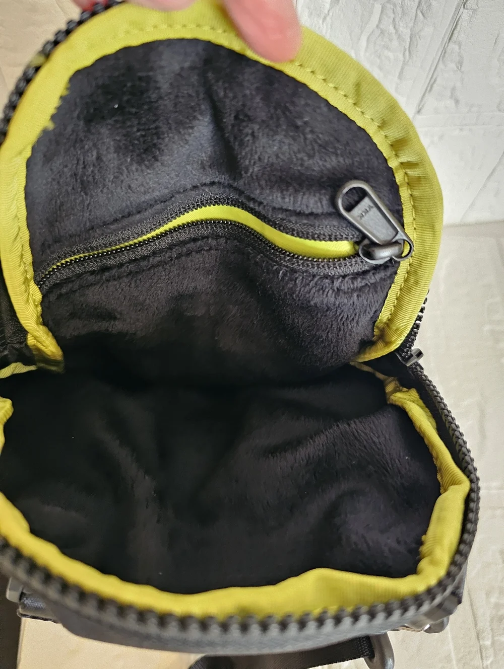 Timbuk2 Crossbody Bag - Picture 3 of 5